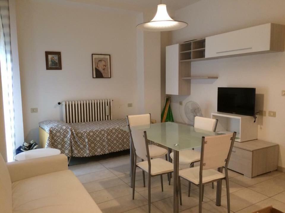 New Prophet Bed and Breakfast Κατόλικα Εξωτερικό φωτογραφία